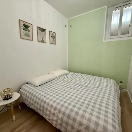 Theodora Apartamento